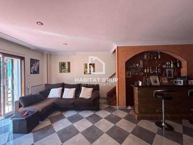 Villa en venta en Cassà De La Selva