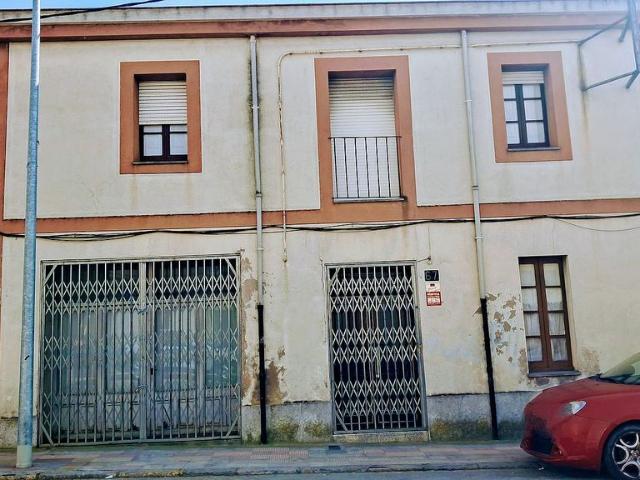 Villa en venta en Cassà De La Selva