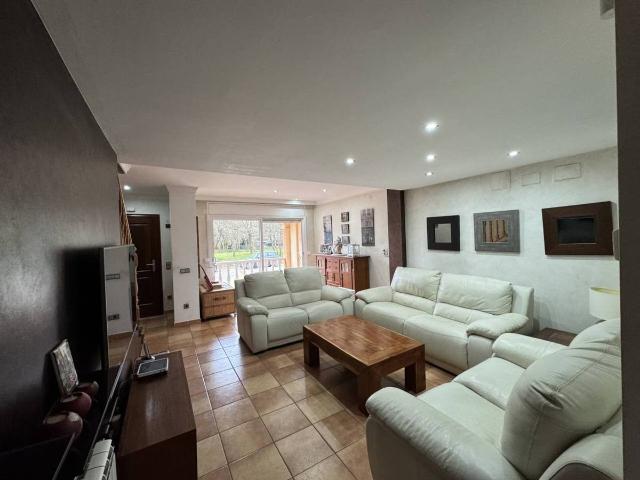 Villa en venta en Castell-platja D'aro