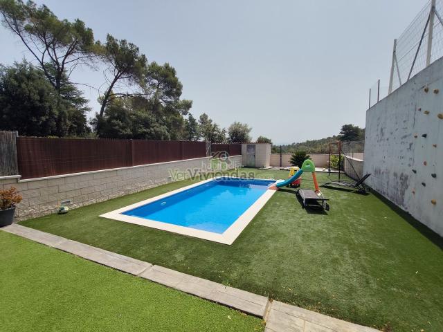 Chalet en venta en Sant Feliu del Racó, Vallès Occidental