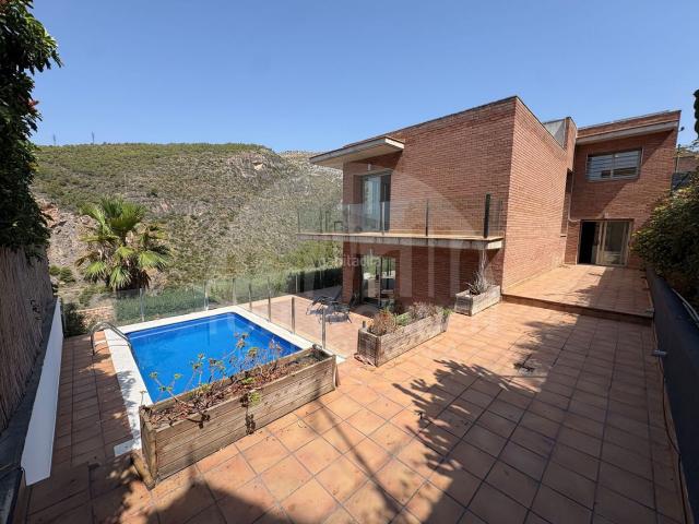 Chalet en venta en Bellamar, Baix Llobregat