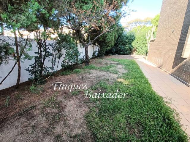 Chalet en venta en la Pineda, Baix Llobregat