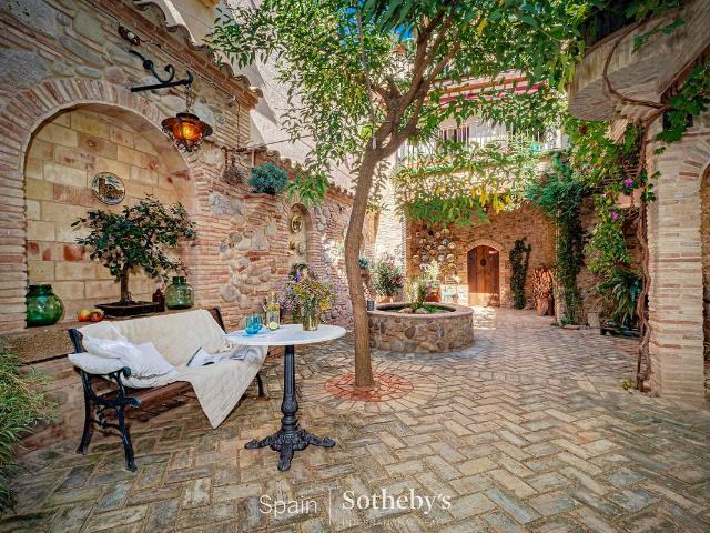 Chalet en venta en Castelló i Castelló Nou, Alt Empordà