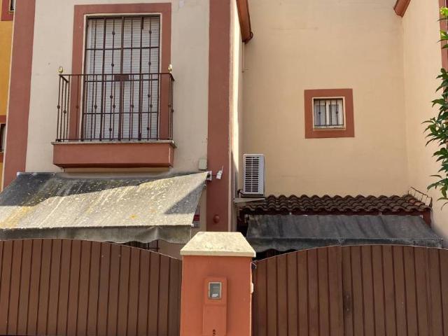 Chalet en venta en Castilleja De Guzmán, Andalucía