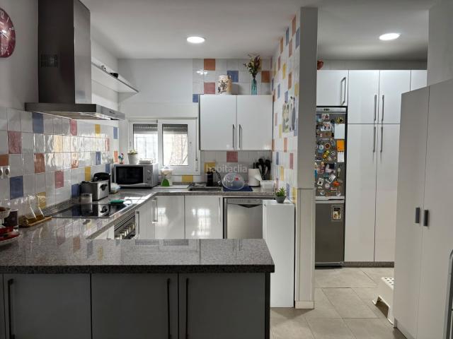 Chalet en venta en Castilleja de Guzmán, Sevilla