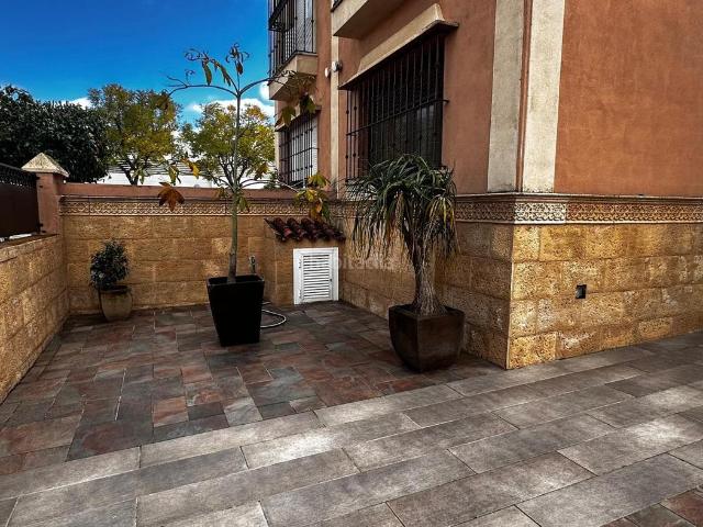 Chalet en venta en Castilleja De Guzmán, Andalucía