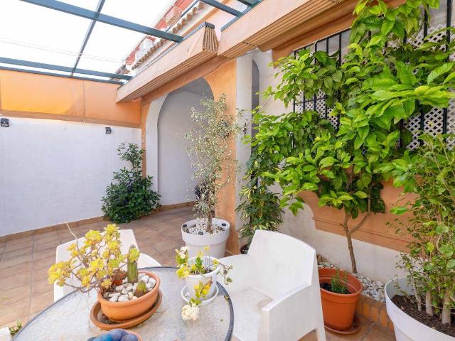 Chalet en venta en Castilleja De La Cuesta, Andalucía