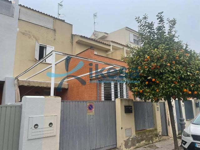 Chalet en venta en Castilleja De La Cuesta, Andalucía