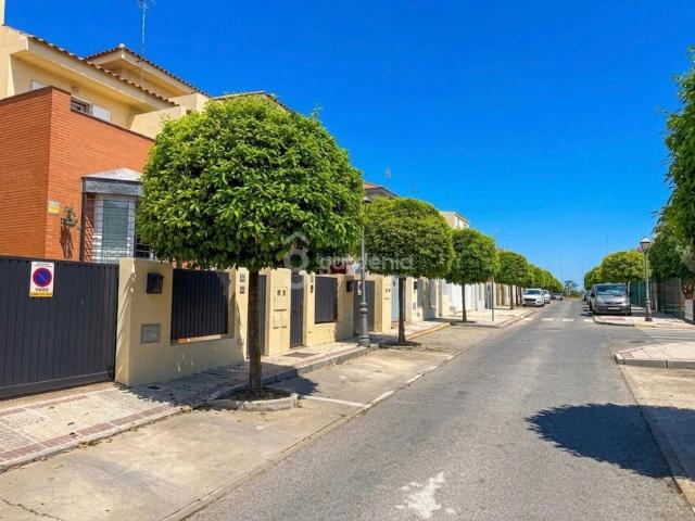 Chalet en venta en Castilleja De La Cuesta, Andalucía