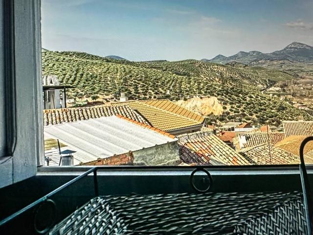 Chalet en venta en Castillo de Locubín, Jaén
