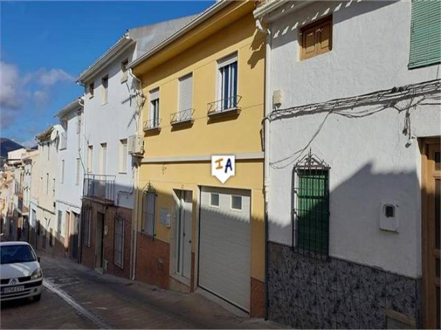 Chalet en venta en Castillo De Locubín, Andalucía