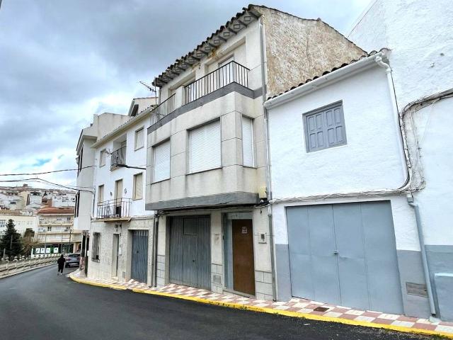 Chalet en venta en Castillo De Locubín, Jaén