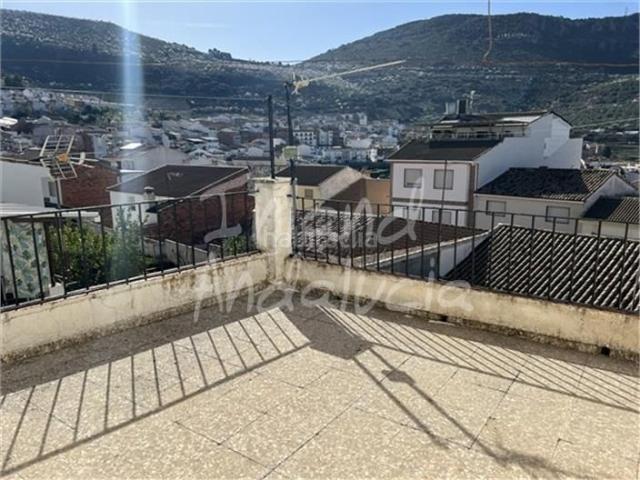Chalet en venta en Castillo De Locubín, Andalucía