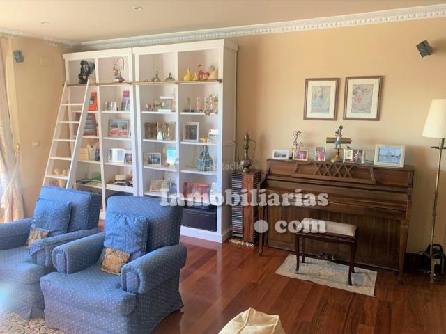 Chalet en venta en Casco Histórico, Castro-urdiales