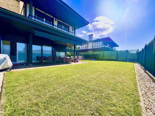 Chalet en venta en Casco Histórico, Castro-urdiales