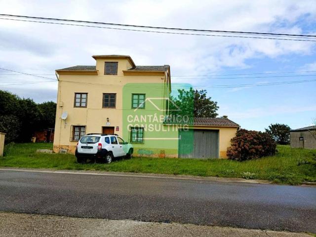 Casa en venta en Castropol