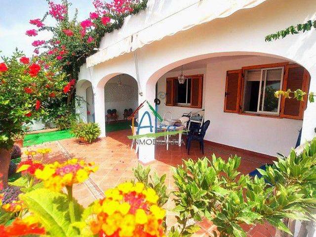 Chalet en venta en Almonte, Huelva