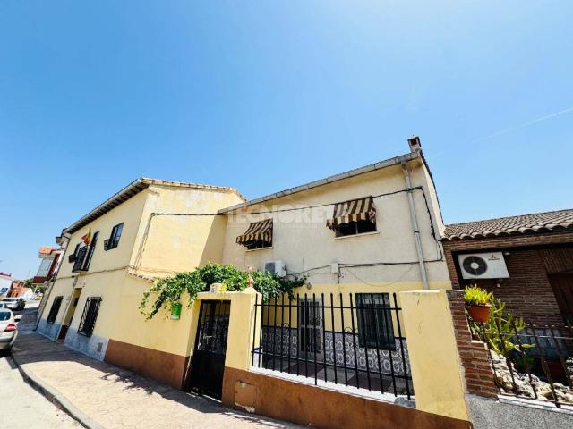 Villa en venta en Cebolla