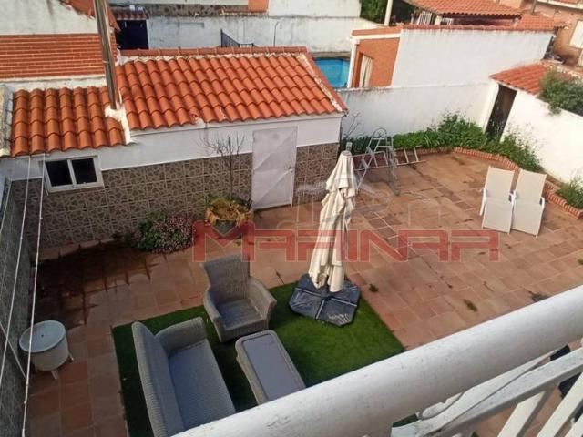 Chalet en venta en Cedillo Del Condado, Castilla-La Mancha