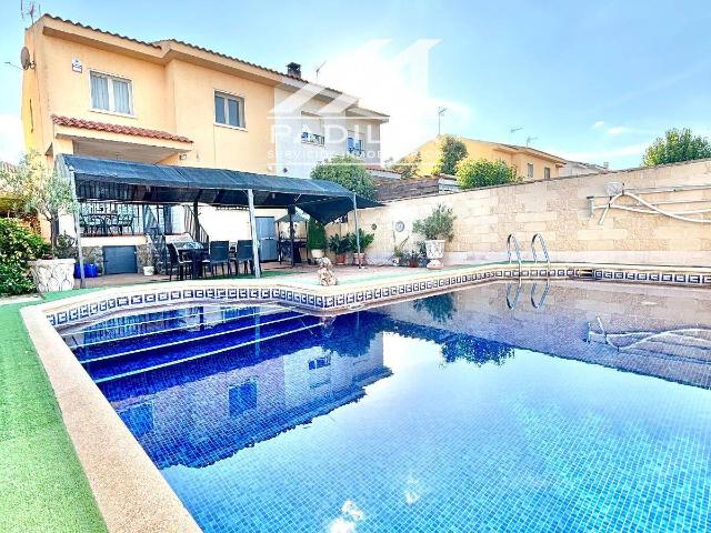 Chalet en venta en Cedillo Del Condado, Castilla-La Mancha