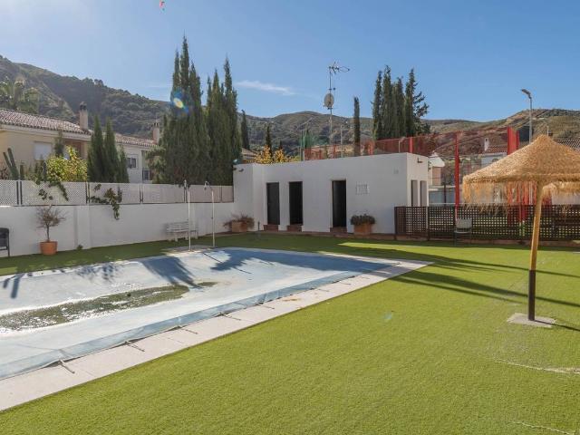Chalet en venta en Mirasierra, Comarca de la Vega de Granada