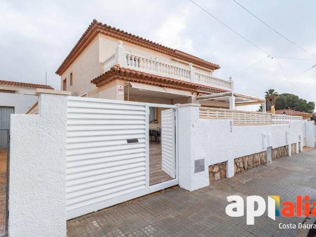 Chalet en venta en Baix Camp, Catalunya