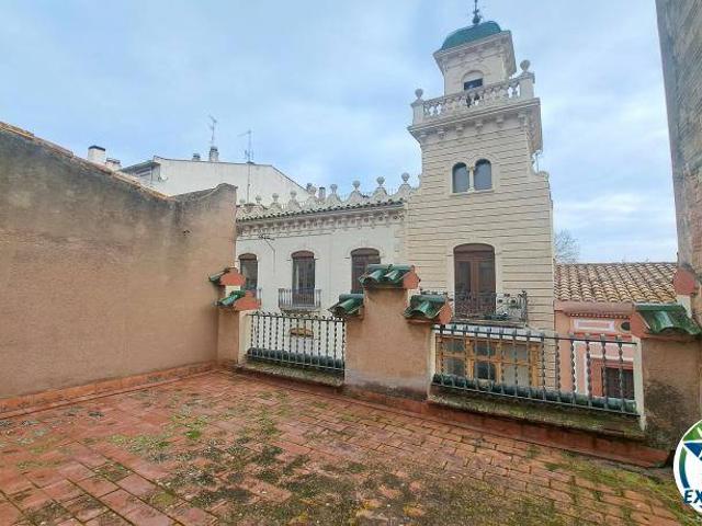 Villa en venta en Figueres