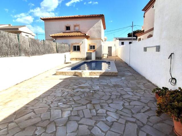 Chalet en venta en Baix Camp, Catalunya