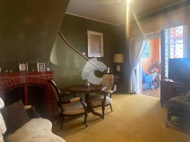 Chalet en venta en Centro, Ourense