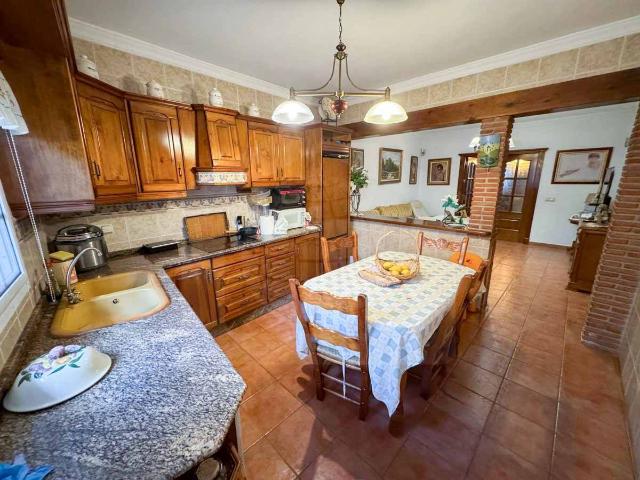 Chalet en venta en Barrio de San Antón, Valle del Guadalhorce