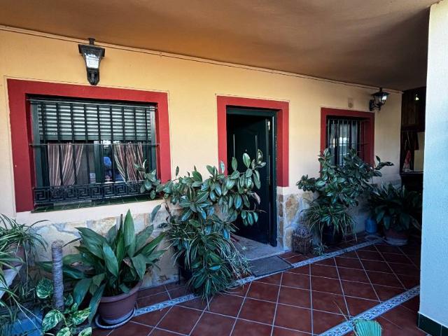 Chalet en venta en Bormujos, Andalucía