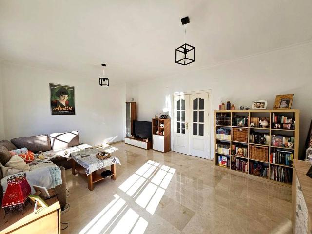 Chalet en venta en Alcalá De Guadaíra, Andalucía