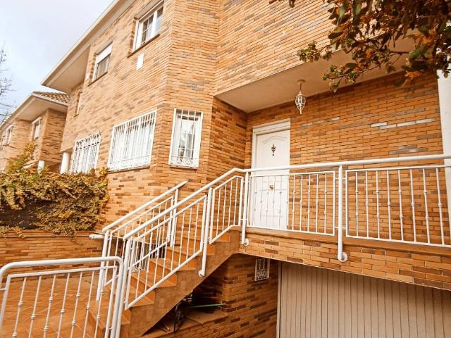Chalet en venta en Villaviciosa De Odón, Madrid