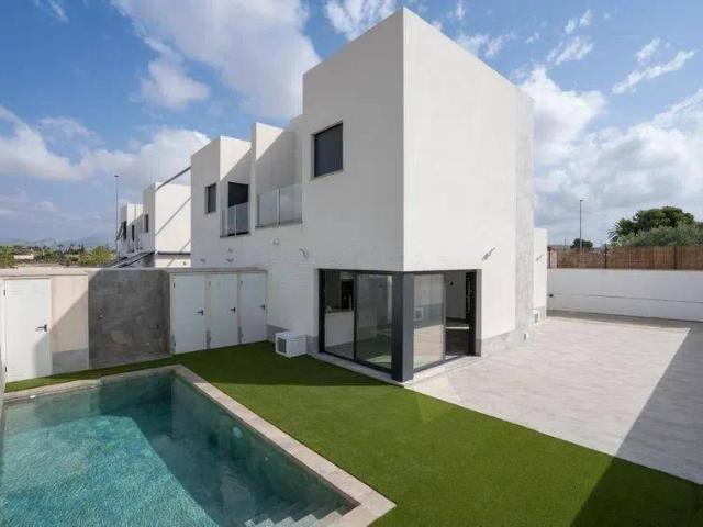 Villa en venta en Mutxamel, Ravel