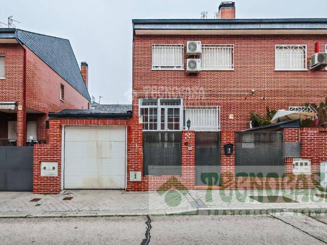 Villa en venta en Rivas-vaciamadrid