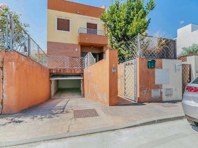 Villa en venta en Alhaurín El Grande, Barrio de San Antón