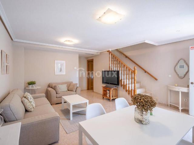 Villa en venta en Sant Joan D'alacant, Benimagrell