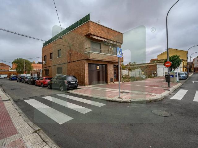 Chalet en venta en Parla, Madrid