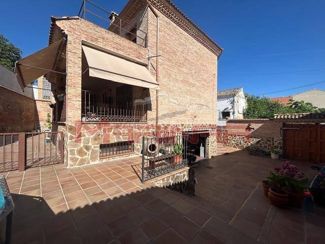 Villa en venta en Seseña