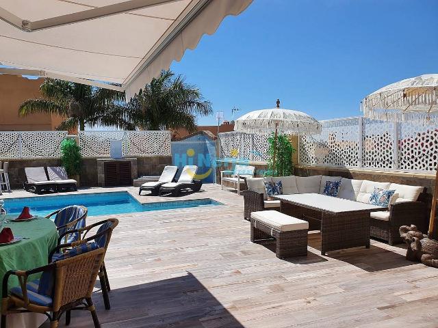 Villa en venta en Vélez-málaga, Capuchinos