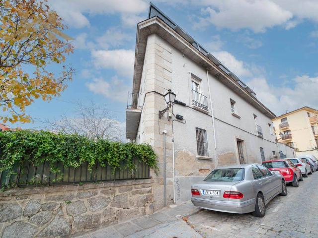 Villa en venta en San Lorenzo De El Escorial