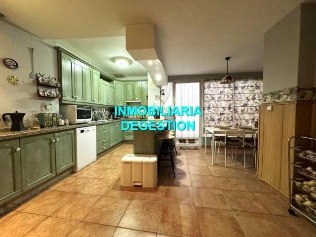 Chalet en venta en Linares, Andalucía