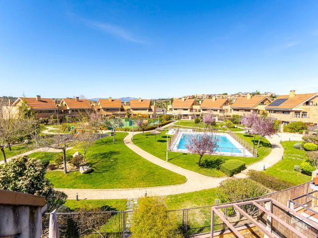 Chalet en venta en Los Bomberos, Torrelodones