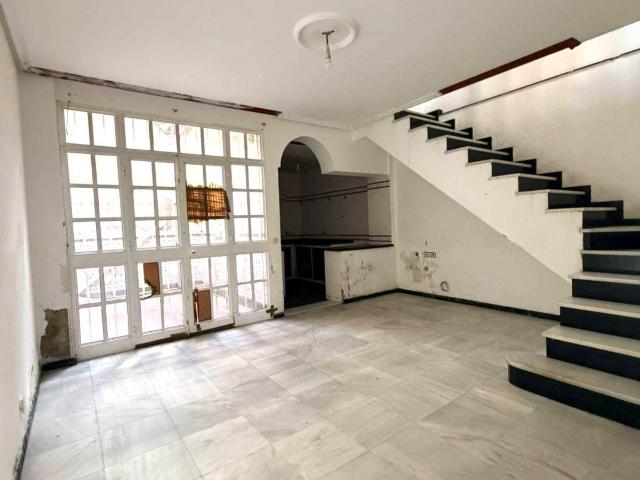 Chalet en venta en Dos Hermanas, Andalucía