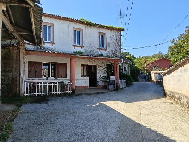 Chalet en venta en Bragade, Cesuras