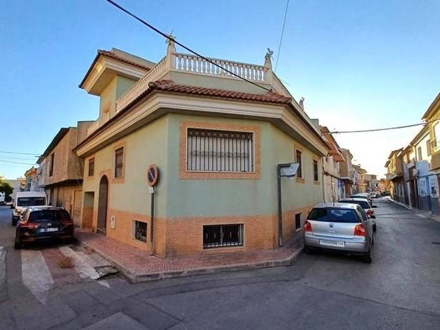 Villa en venta en Ceutí