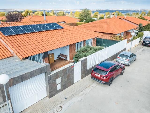 Chalet en venta en El Mapa, Chiloeches