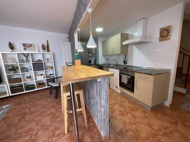 Chalet en venta en Cirueña, La Rioja