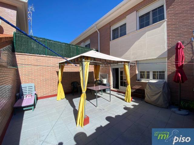 Chalet en venta en Cistérniga, Castilla y León