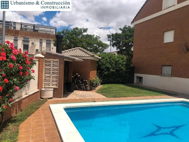 Chalet en venta en Los Ángeles, Ciudad Real